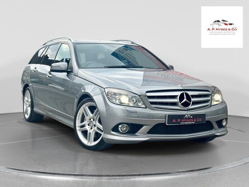 Silver Used 2008 Mercedes C320 Estate | £5,000 - Image 1/4