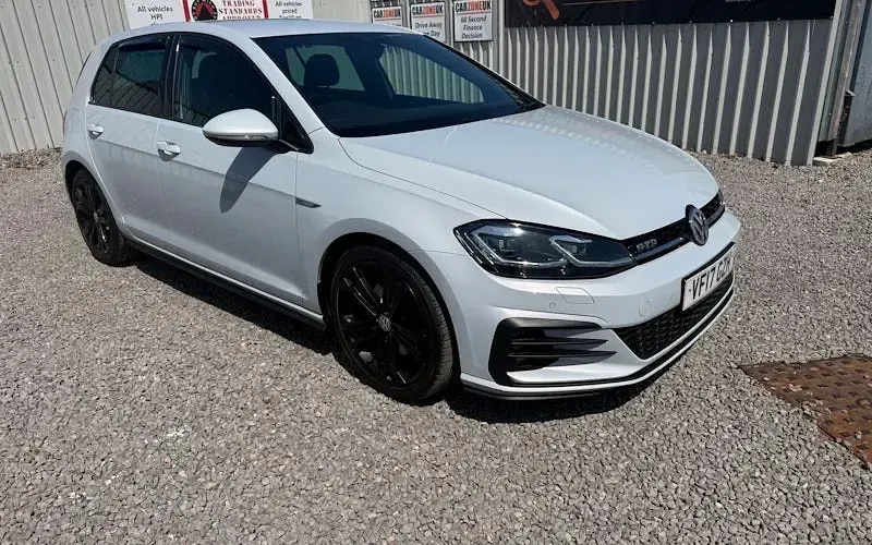 Used VW Golf VII GTD 184 HP (135 kW) 2017 Hatchback