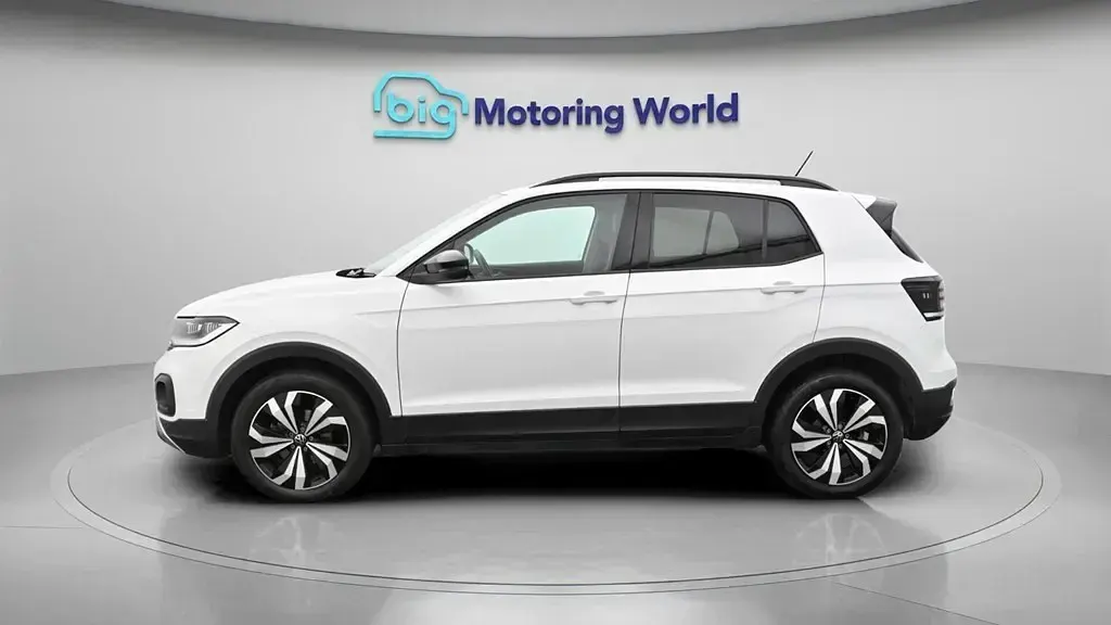 Usado VW T-Cross Black Edition 110 HP (80 kW) 2024 Branco SUV