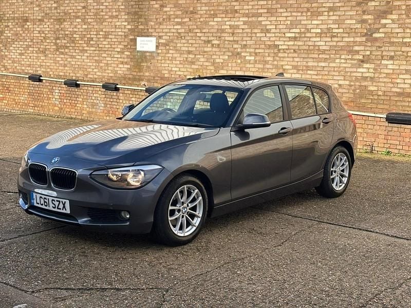 Used BMW 118 2011 Grey Hatchback