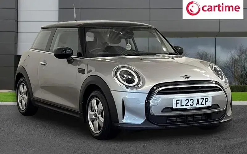 Used Mini Cooper Classic 136 HP (100 kW) 2022 Hatchback