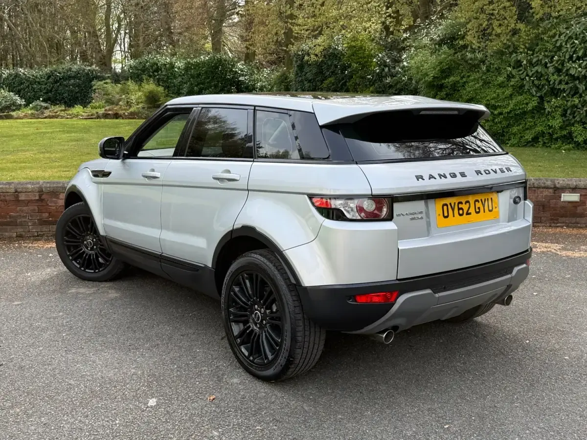 Używany Land Rover Range Rover evoque Prestige 190 KM (139 kW) 2012 Srebrny SUV
