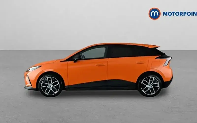 Used MG MG4 EV Trophy 150 kW (204 HP) 2025 Hatchback