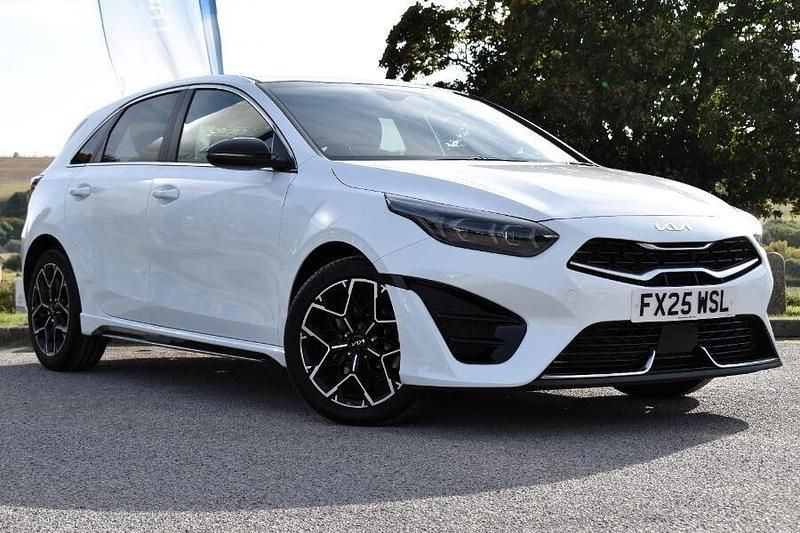 White Used 2025 Kia Ceed GT-Line Hatchback | £21,709 (Fair price) - Image 1/3