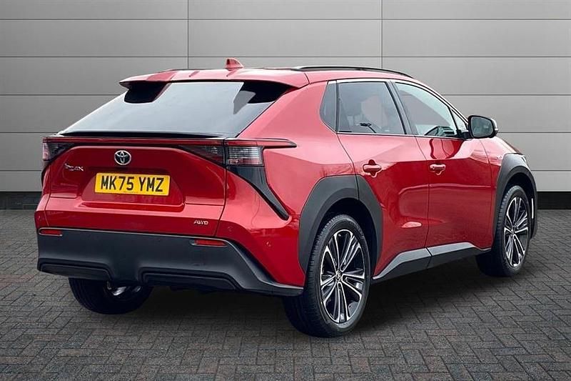 Used Toyota bZ4X 160 kW (218 HP) 2025 Scarlet flare SUV