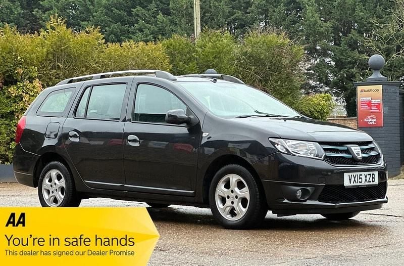 Black Used 2015 Dacia Logan MCV Lauréate Estate | £4,490 (Good price) - Image 1/2