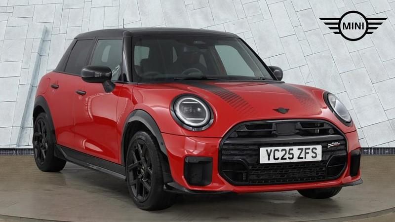 Used Mini Cooper Hatch 113 kW (154 HP) 2025 Red Hatchback