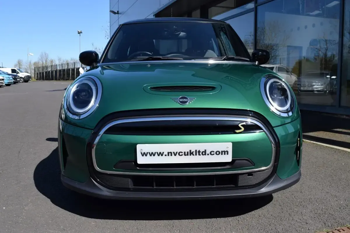 Used Mini Cooper S Hatch 135 kW (184 HP) 2021 Green Hatchback
