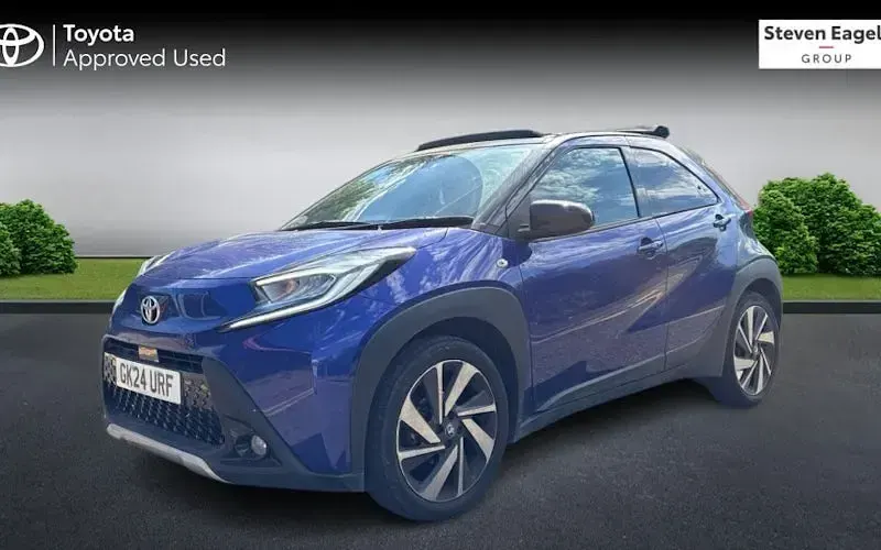 Used Toyota Aygo X 72 HP (52 kW) 2024 Blue SUV