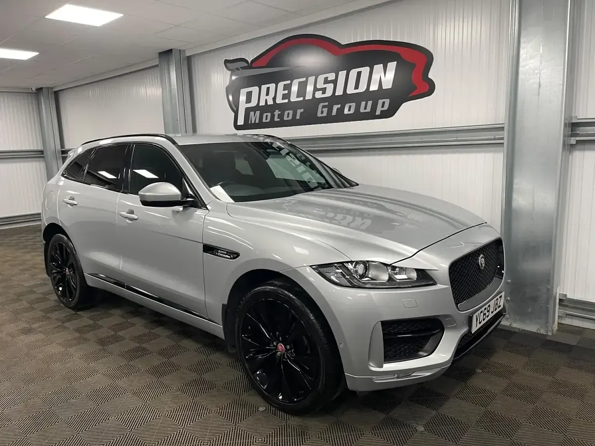 Used Jaguar F-Pace R-Sport 180 HP (132 kW) 2019 Silver SUV