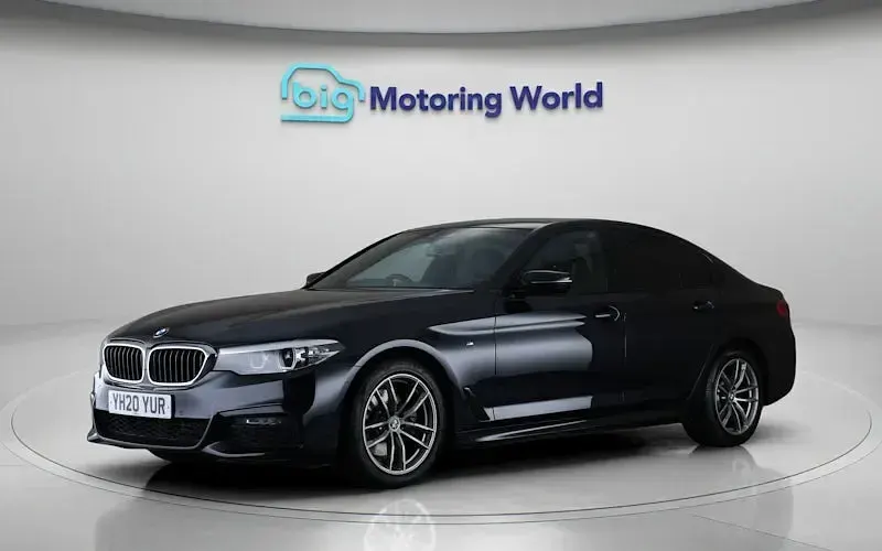 Usado BMW 520 M Sport 190 CV (139 kW) 2020 Negro Berlina