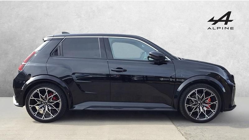 Used Alpine A290 161 kW (220 HP) 2025 Black Hatchback
