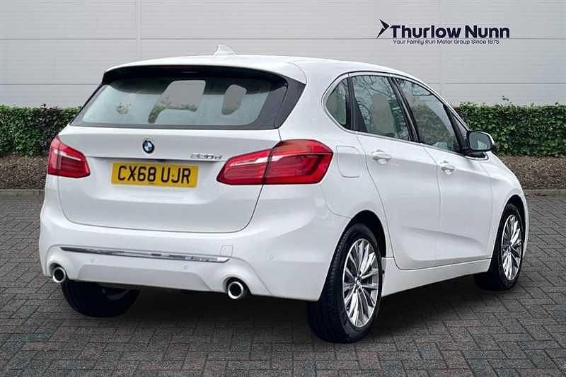 Used BMW 220 Luxury Line 190 HP (139 kW) 2018 White Hatchback