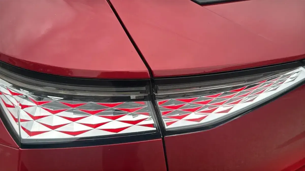 Used DS Automobiles DS4 Performance 129 HP (94 kW) 2023 Red SUV