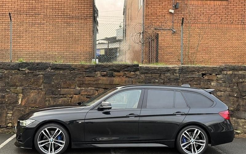 Used BMW 320 M Sport 190 HP (139 kW) 2018 Black Estate