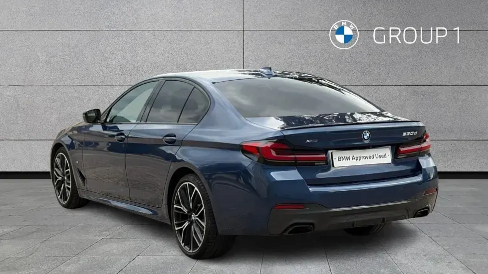 Used BMW 530 M Sport 286 HP (210 kW) 2022 Phytonic blue Sedan