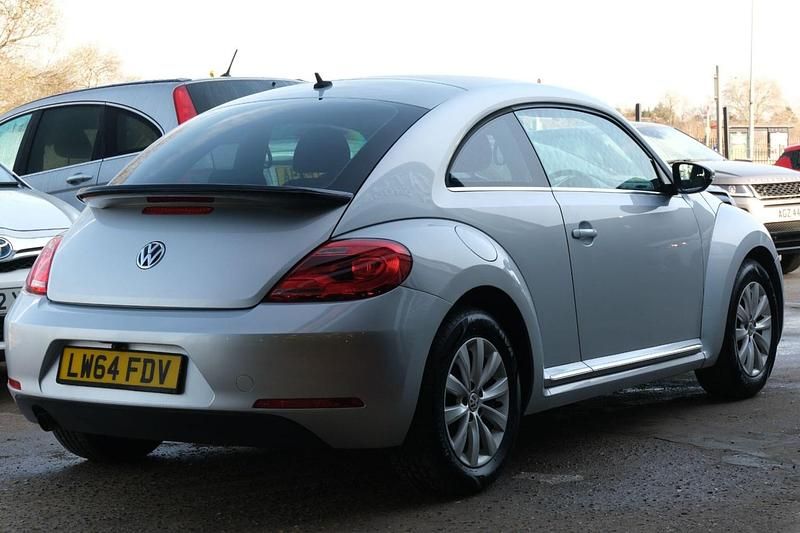 Used VW Beetle Design 105 HP (77 kW) 2026 Silver Hatchback