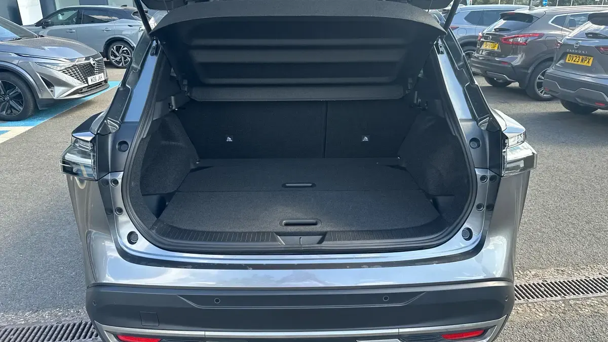 Used Nissan Qashqai N-Connecta 205 HP (150 kW) 2025 Grey SUV