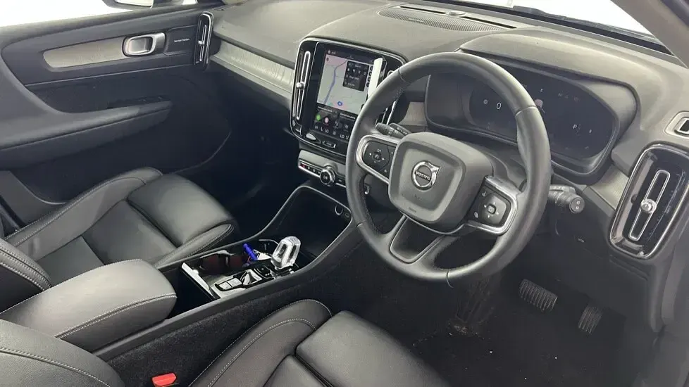 Used Volvo XC40 Ultra 2025 White SUV