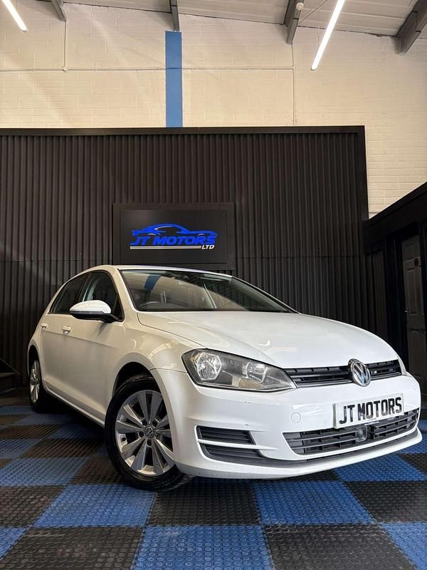 Used VW Golf VII SE 2013 White Hatchback