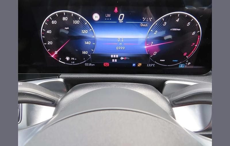 Used Mercedes GLB200 Executive 161 HP (118 kW) 2025 Blue SUV