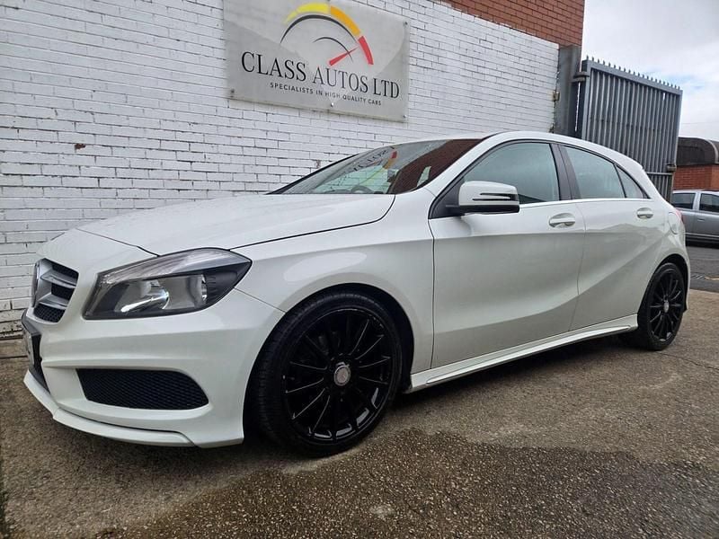 Used Mercedes A200 AMG 136 HP (100 kW) 2014 White Hatchback