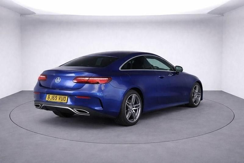 Used Mercedes E220 AMG line 194 HP (142 kW) 2019 Blue Coupe