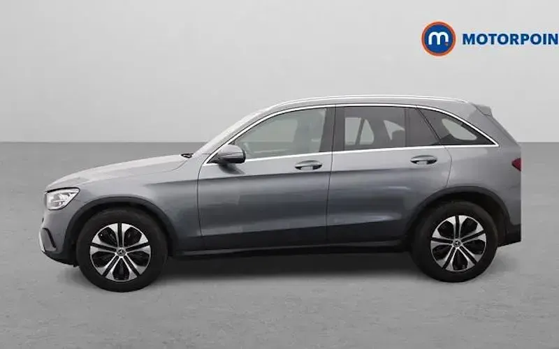 Begagnad Mercedes GLC220 194 HK (142 kW) 2020 Grå Kombi