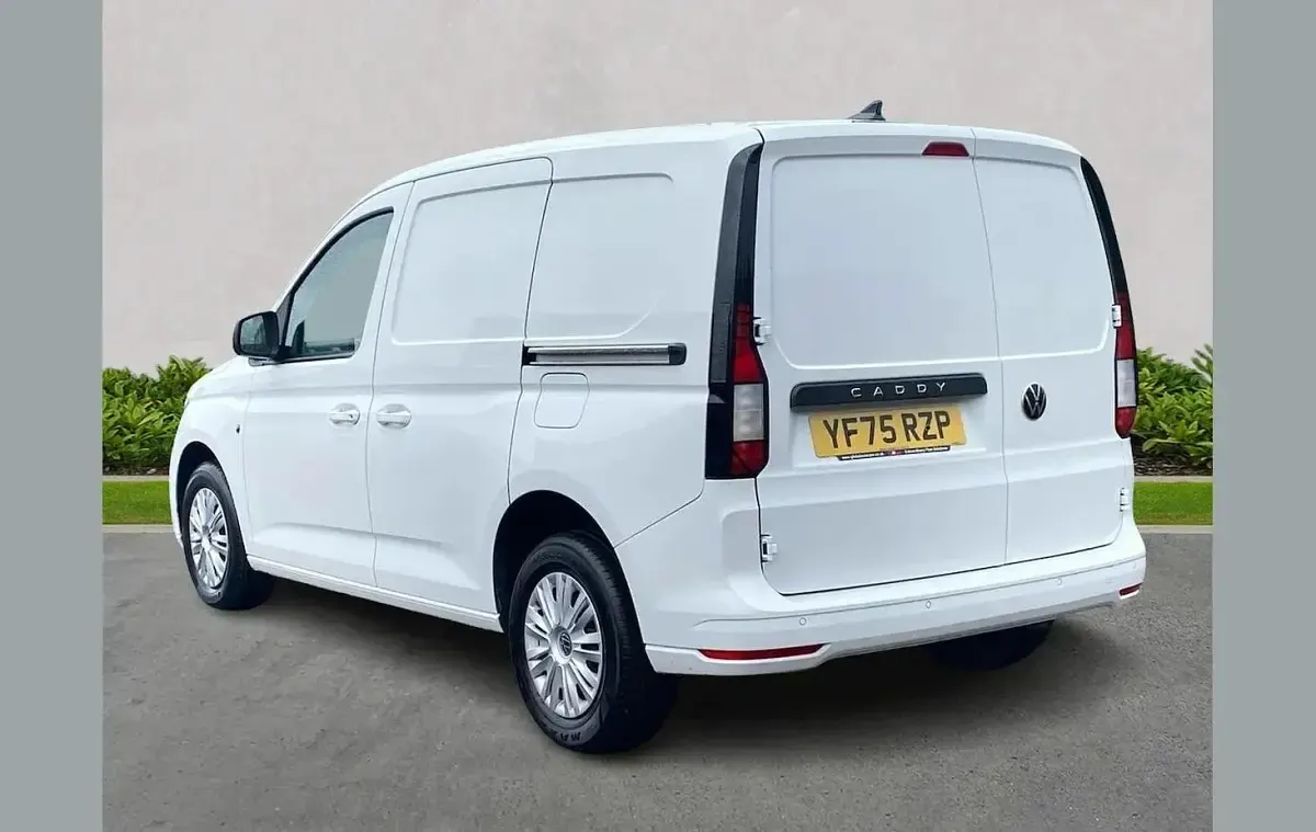 Used VW Caddy 101 HP (74 kW) 2025 White MPV
