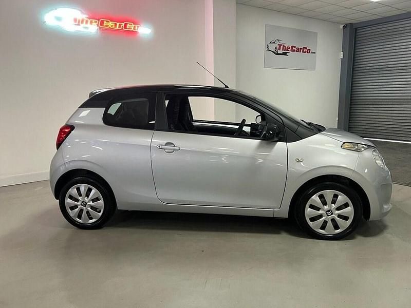 Usado Citroën C1 Feel 68 HP (50 kW) 2016 Cinzento Citadino