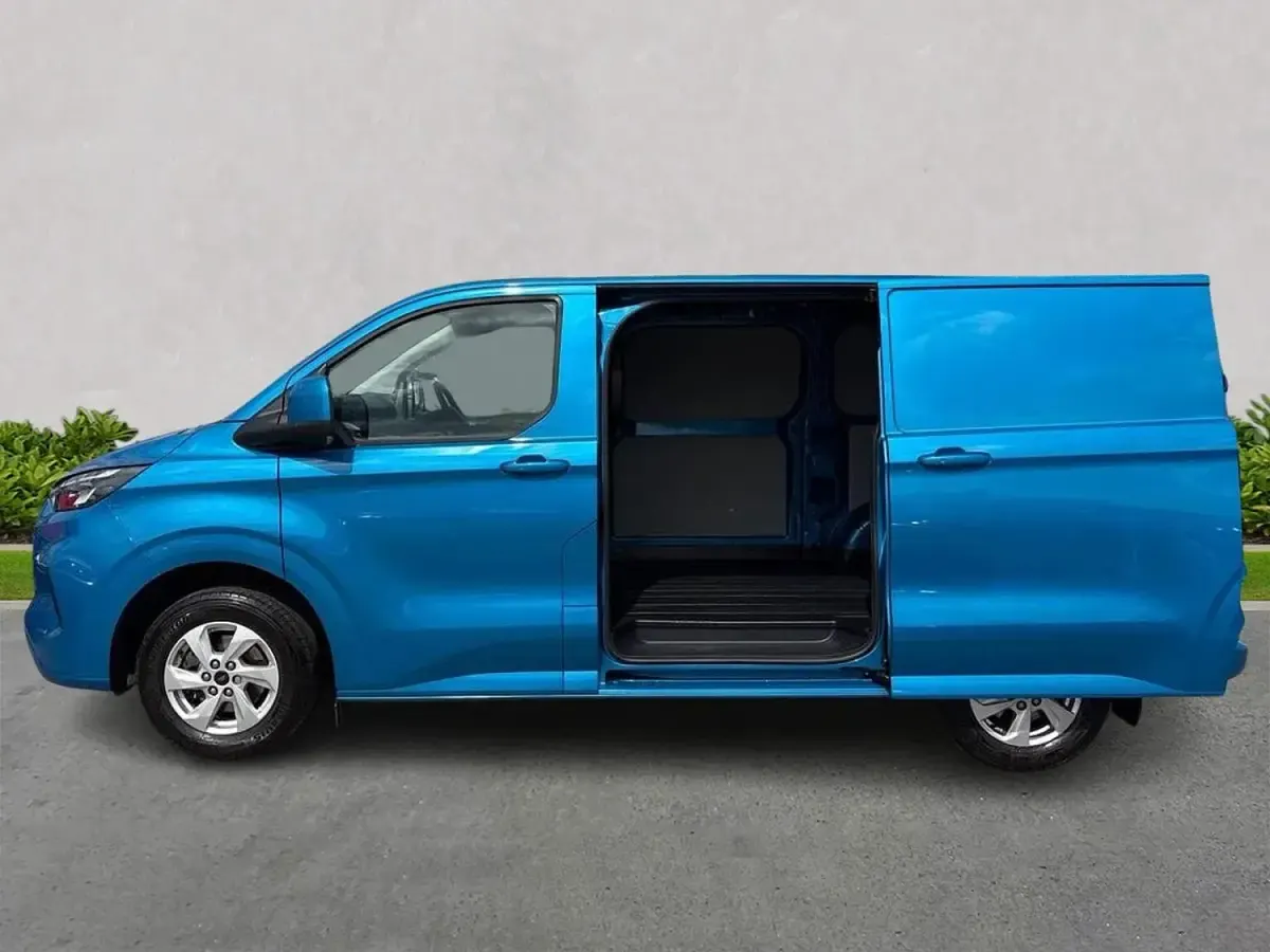 Ny Ford Transit Custom Limited 136 HK (100 kW) 2025 Blå Van