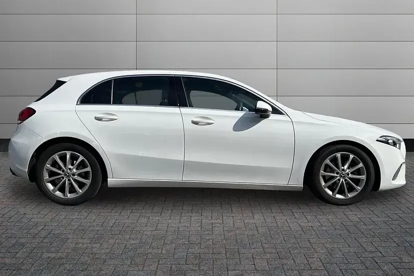 Used Mercedes A200 161 HP (118 kW) 2019 White Hatchback