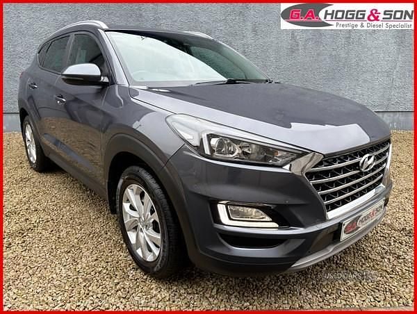 Grey Used 2019 Hyundai Tucson SE SUV | £13,495 (Fair price) - Image 1/4