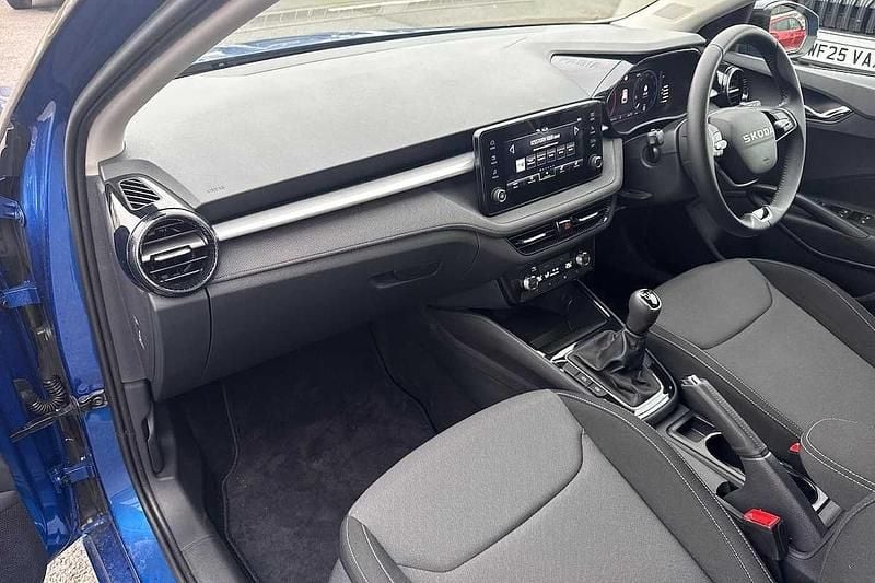 Used Skoda Fabia Design Edition 94 HP (69 kW) 2025 Race blue metallic black magic pearl effect Hatchback