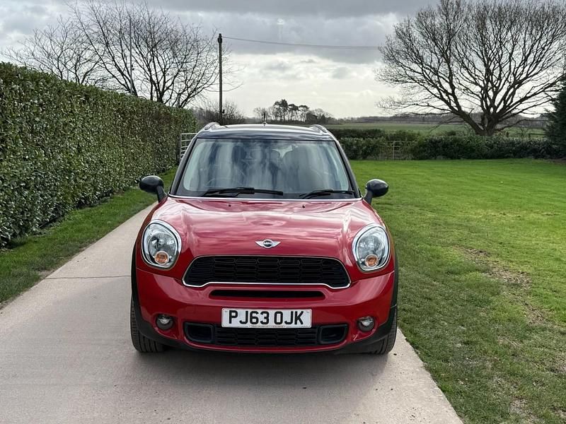 Used Mini Cooper S 2013 Red Hatchback