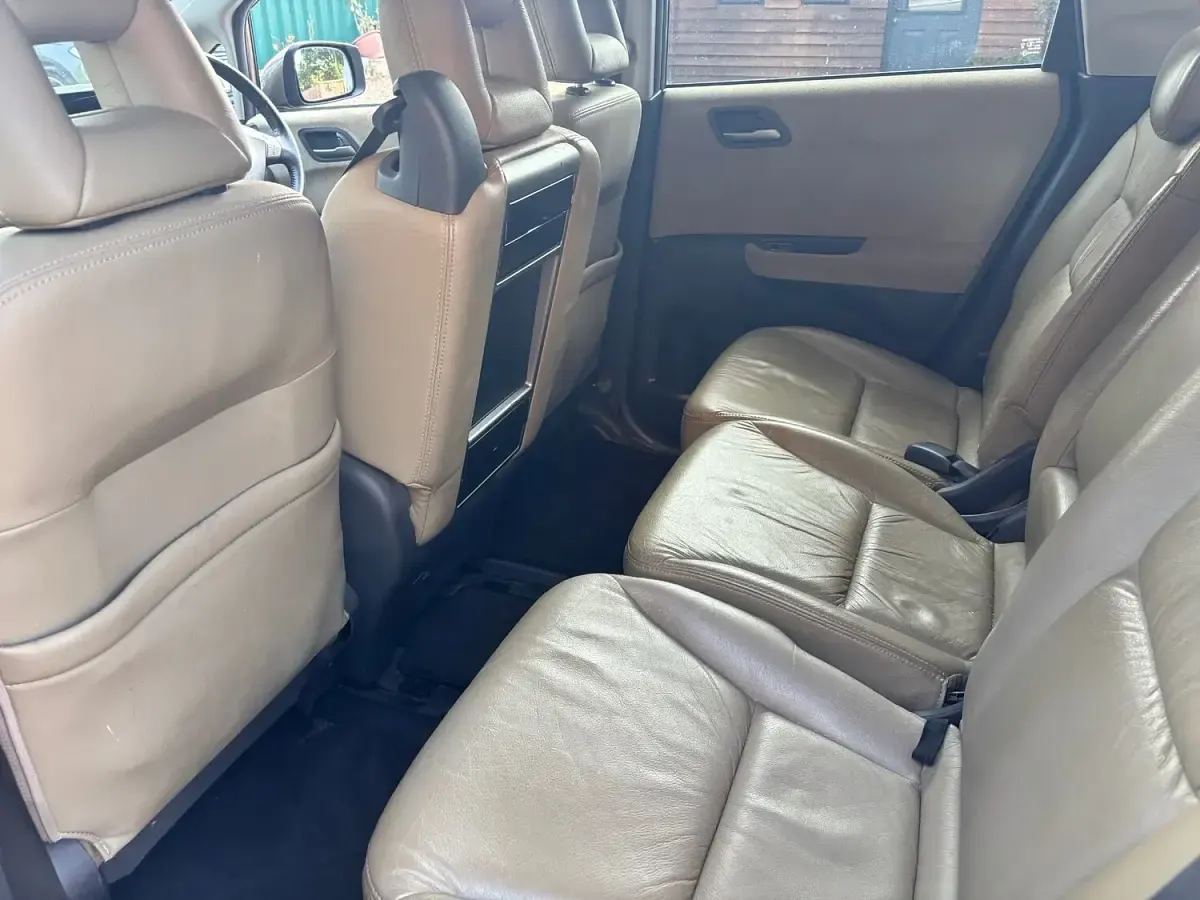 Used Honda FR-V EX 140 HP (102 kW) 2007 Grey MPV