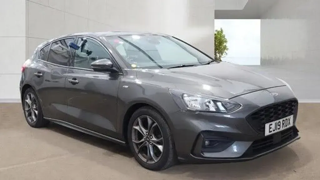 Used Ford Focus ST-Line 2019 Grey Hatchback