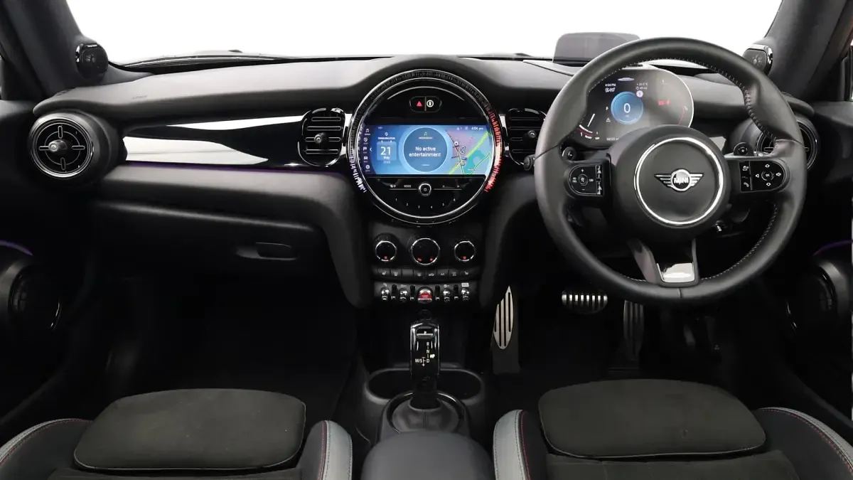 Used Mini John Cooper Works Hatch 228 HP (167 kW) 2023 White Hatchback