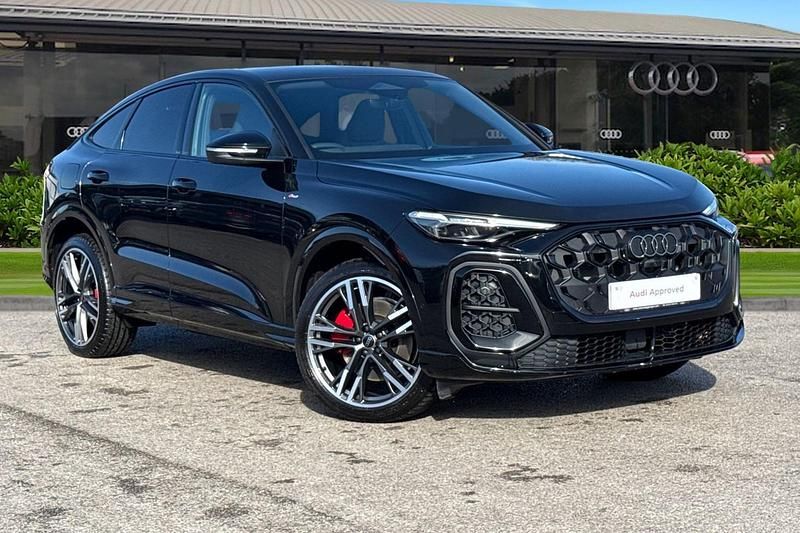 Used Audi Q5 Comfort 204 HP (150 kW) 2025 Black SUV