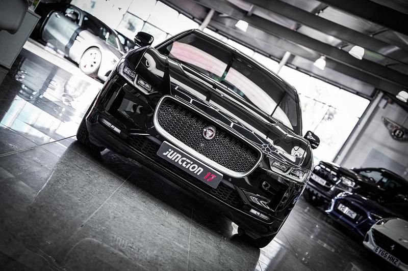 Used Jaguar I-Pace First Edition 294 kW (400 HP) 2019 Black SUV