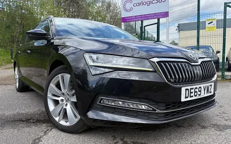Usado Skoda Superb SE L 150 HP (110 kW) 2022 Carrinha
