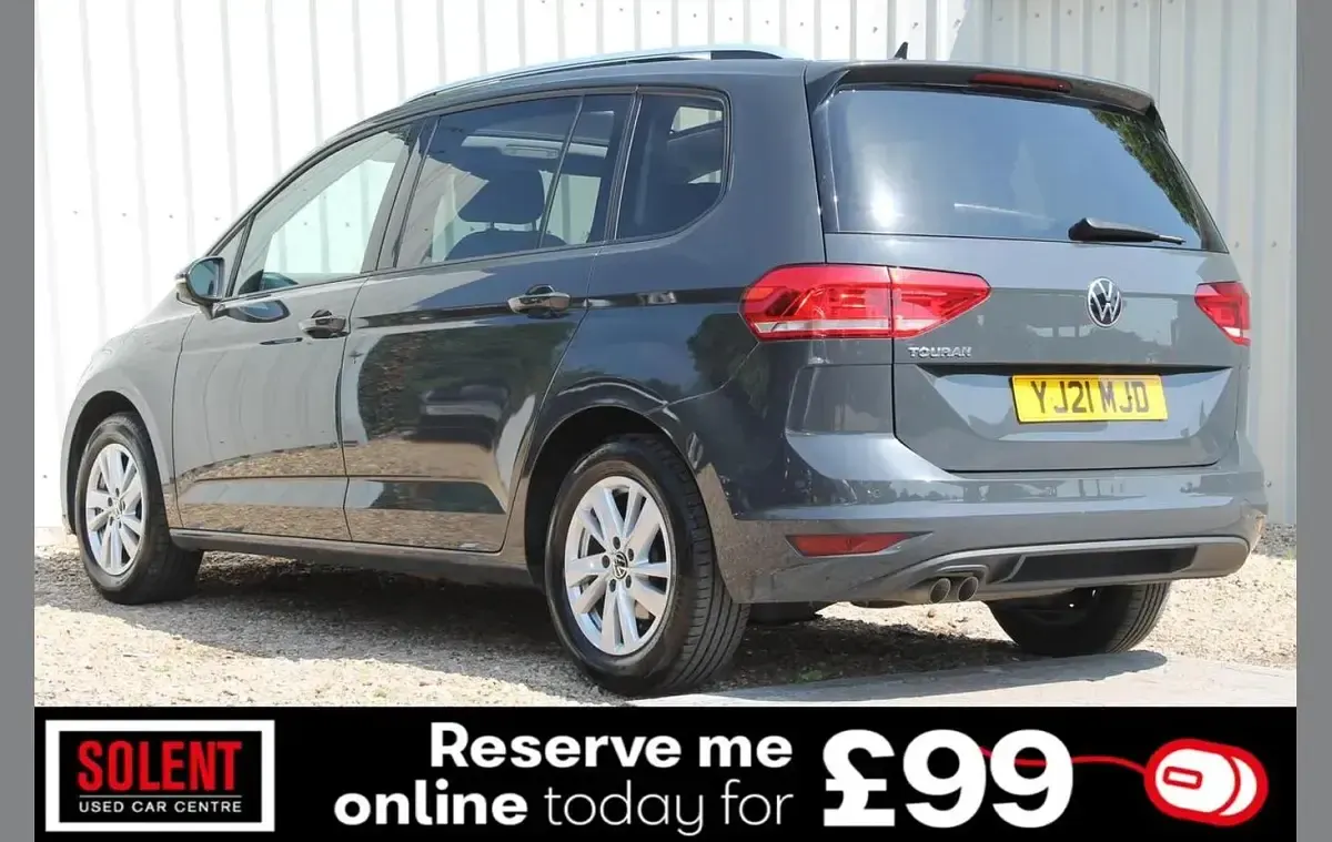 Used VW Touran Family 147 HP (108 kW) 2021 Grey MPV