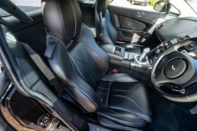 Used Aston Martin V12 Vantage 510 HP (375 kW) 2013 Black Hatchback