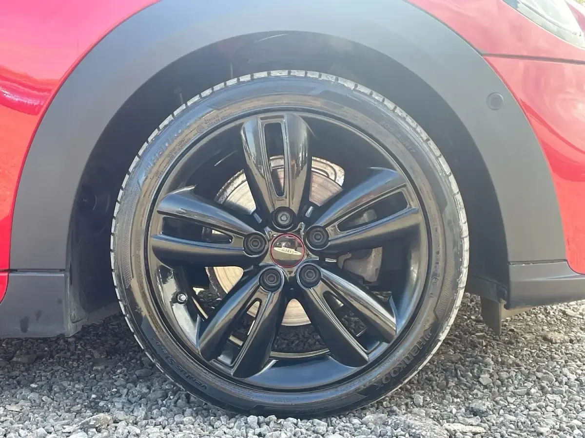 Used Mini Cooper Hatch 136 HP (100 kW) 2021 Red Hatchback