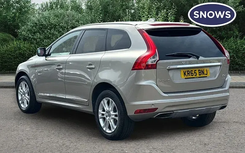 Usado Volvo XC60 SE Lux 190 HP (139 kW) 2017 SUV