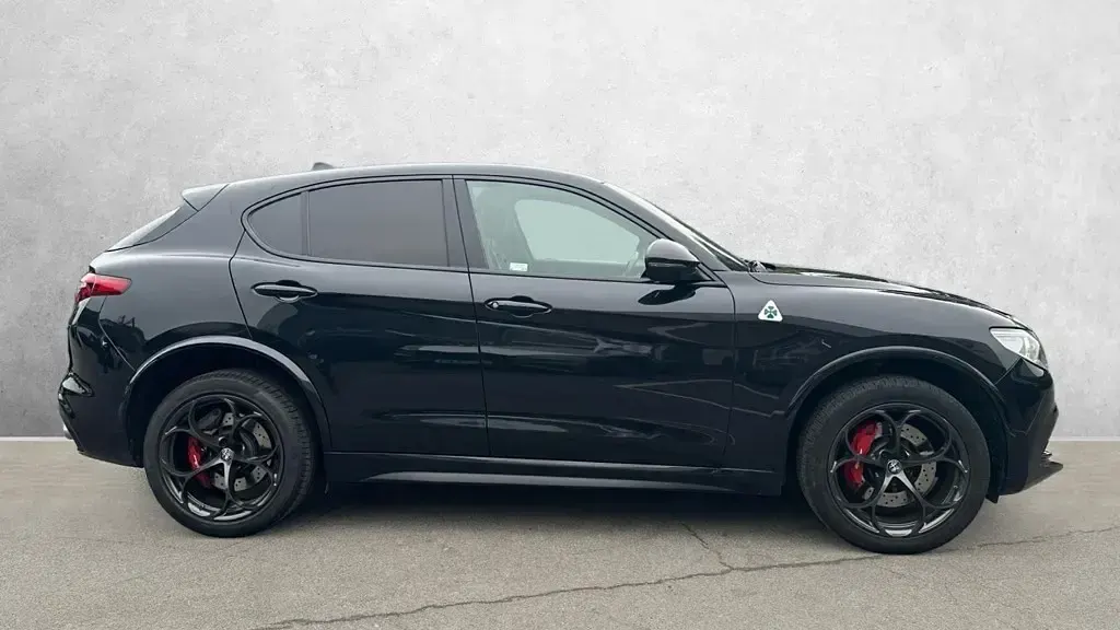 Used Alfa Romeo Stelvio Quadrifoglio 510 HP (375 kW) 2019 Black SUV