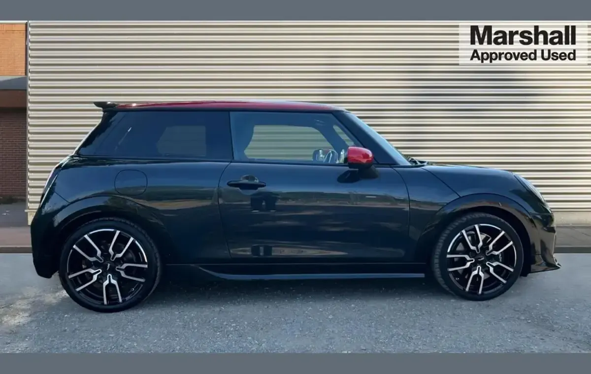Used Mini Cooper Sport 150 kW (204 HP) 2025 Grey Hatchback