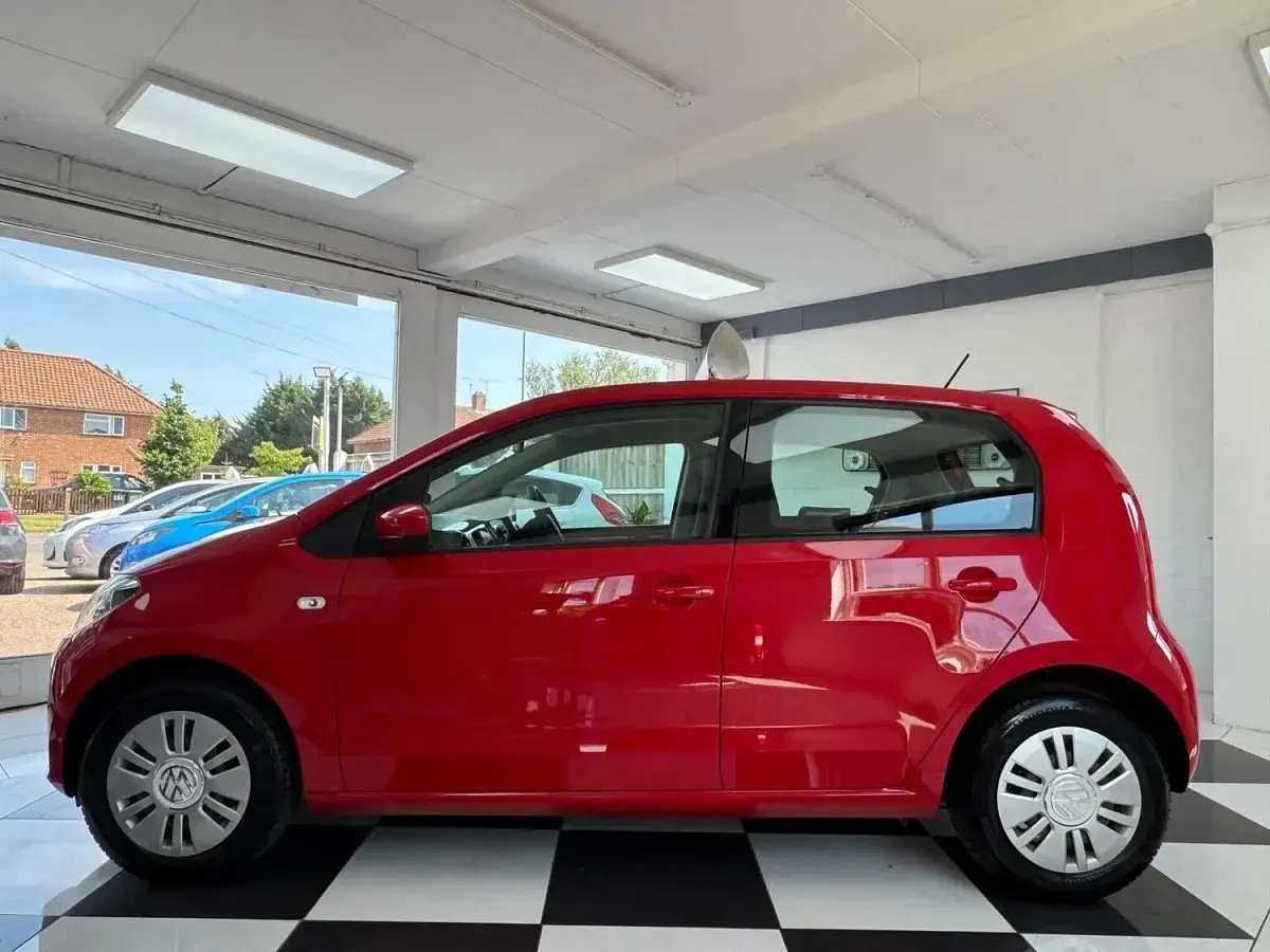 Used VW up! move up! 2016 Red Hatchback
