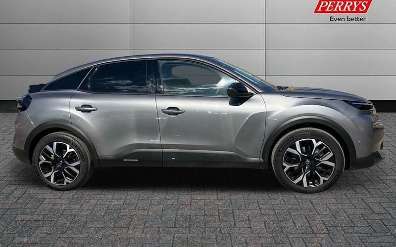 Used Citroën e-C4 114 kW (156 HP) 2025 Hatchback