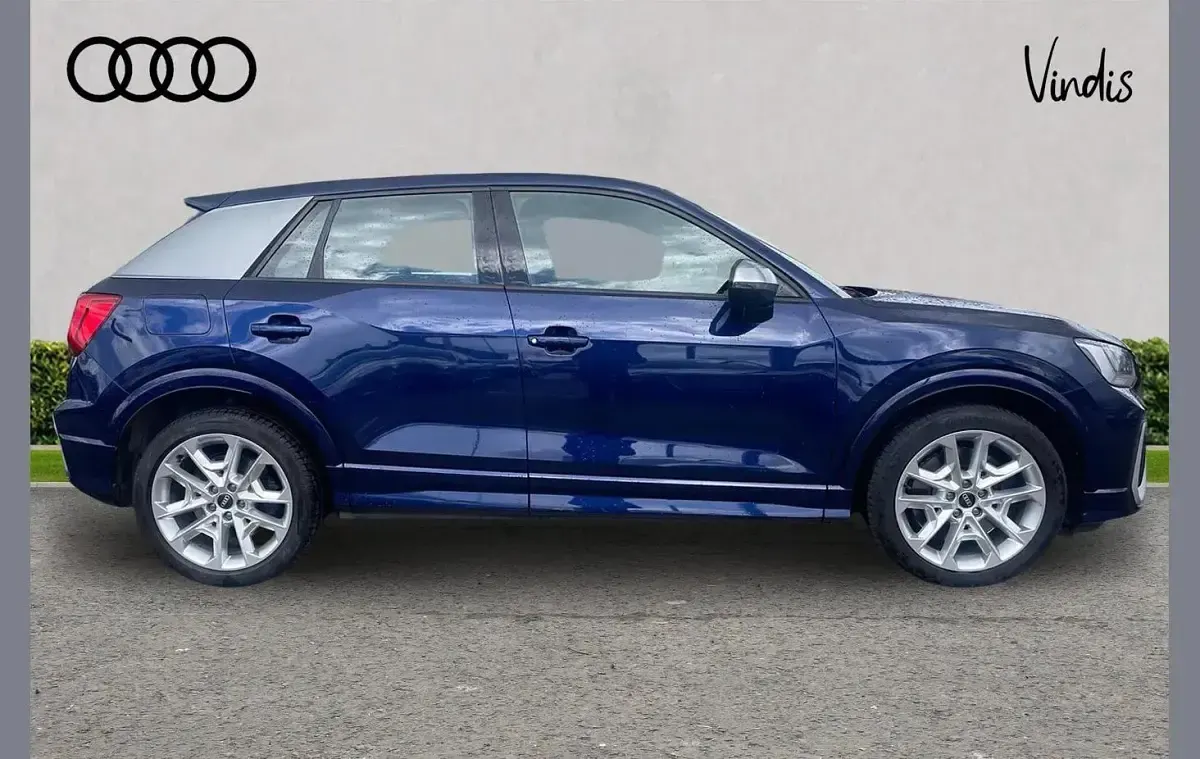 Used Audi SQ2 Design 300 HP (220 kW) 2022 Blue SUV